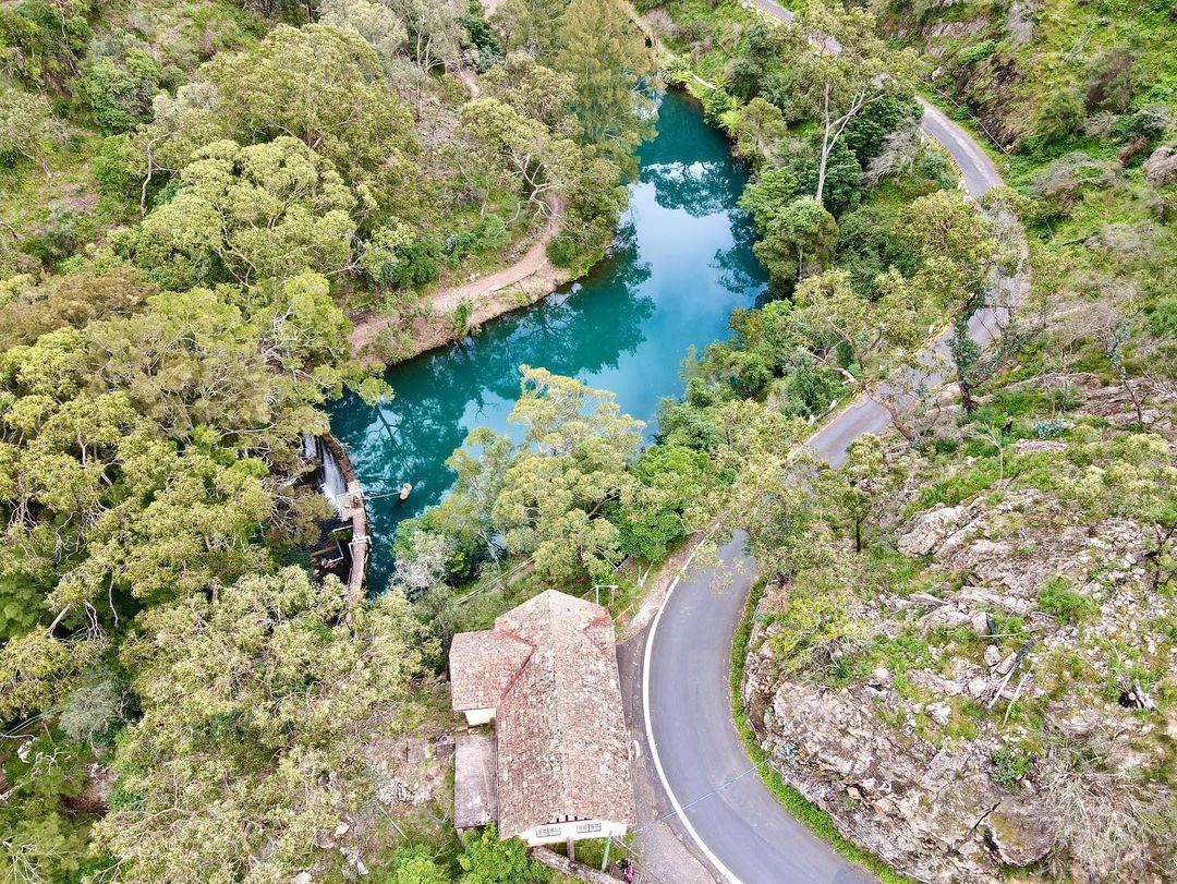 Фантастическое австралийское озеро с бирюзовой водой Фантастическое австралийское озеро с бирюзовой водой Австралия,Голубое озеро,природа