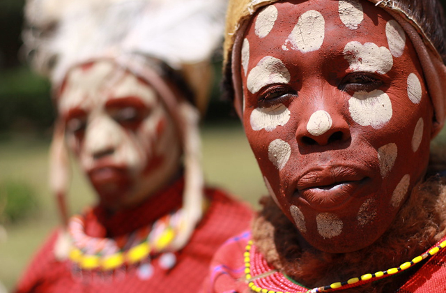 Дерево, которое при ранении истекает «кровью» Дерево, которое при ранении истекает «кровью»