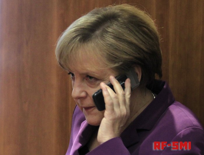 Sunday Times: Берлин уверен, что Кремль пытается сместить А. Меркель