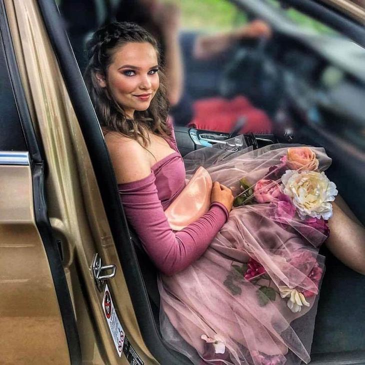 Очень красивые наряды из шифона и искусственных цветов Очень красивые наряды из шифона и искусственных цветов лучшее,мода,модные советы,Наряды