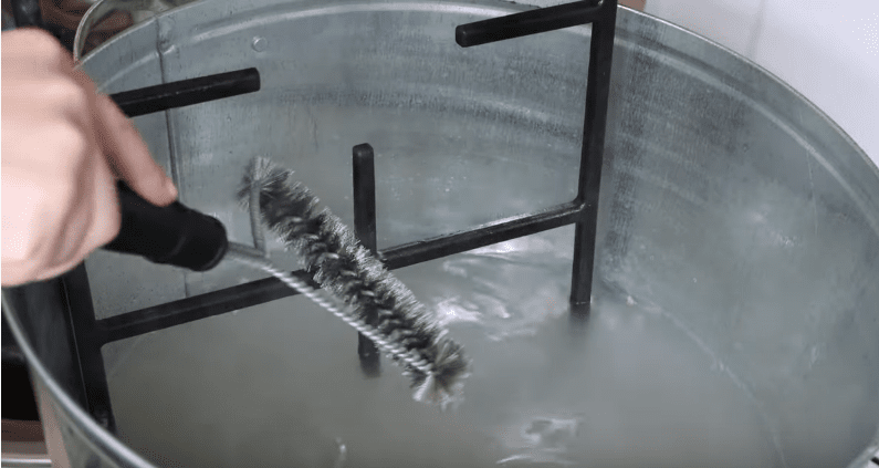 2 стакана простого средства и вы без труда отмоете даже застарелый жир и многолетний нагар. И никакой химии 2 стакана простого средства и вы без труда отмоете даже застарелый жир и многолетний нагар. И никакой химии лайфхак,полезные советы,уборка