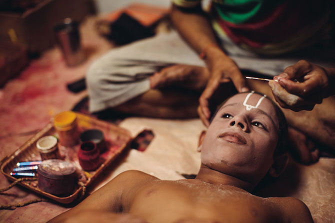 Жизнь самых почитаемых людей Индии Жизнь самых почитаемых людей Индии Индия,религия,садху