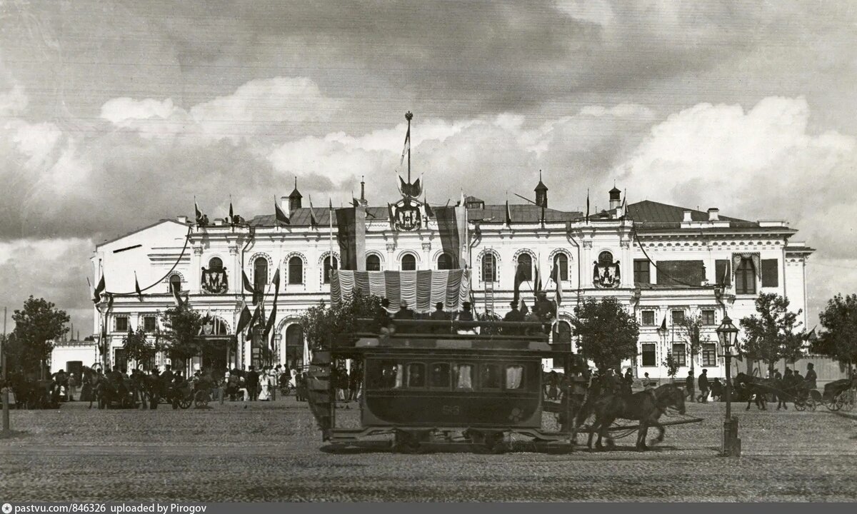 Старое здание Ярославского вокзала, 1896. С сайта www.pastvu.com.