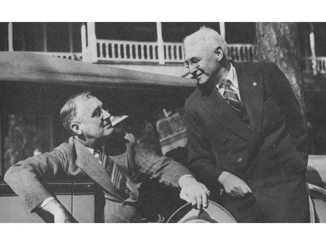 США 240 лет ,но правят там те же аристократические семьи выходцы из Европы и кем был на самом деле Бернард Барух США 240 лет ,но правят там те же аристократические семьи выходцы из Европы и кем был на самом деле Бернард Барух история