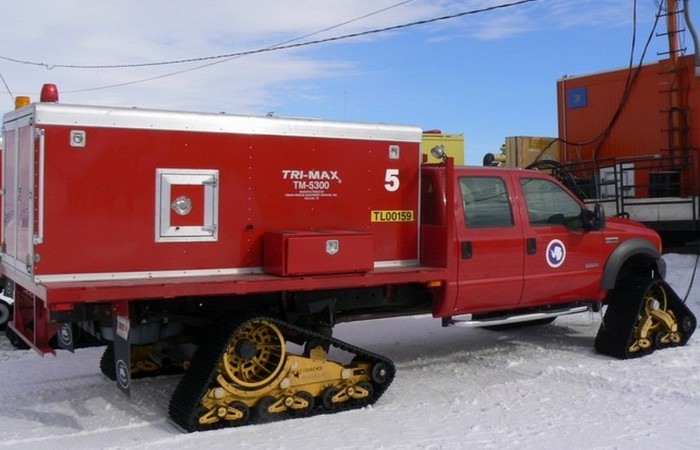 В Антарктиде есть пожарная часть.