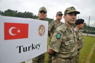 ВС Турции намерены продвинуться вглубь Ирака и создать там базы — СМИ