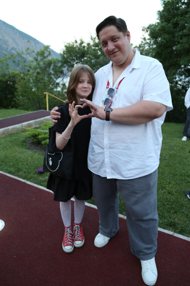 Вдова Мухича впервые рассказала, как вместе с детьми переживает утрату Попов, очень, любит, жизни, скончался, Роман, актера, после, Юлией, детей, похож, чтото, детях, конца, говорит, детьми, вокруг, нужно, чтобы, которые