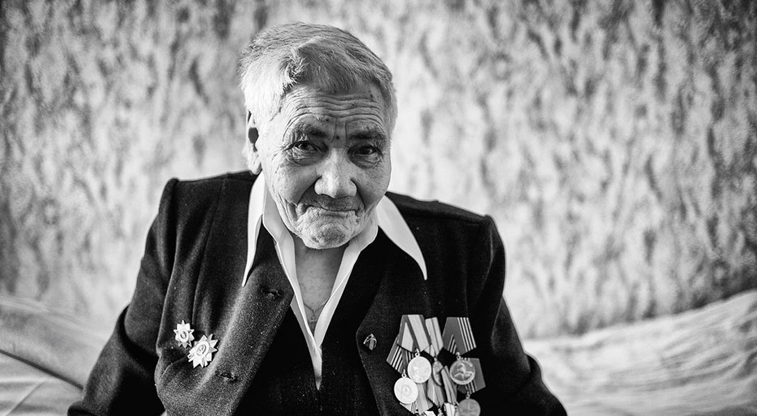 Одно поколение страны: портреты 100 россиян с шагом в год Одно поколение страны: портреты 100 россиян с шагом в год Любит, Мечтает, любит, мечтает, хочет, Хочет, стать, чтобы, хотела, медсестра, посетить, инженер, своей, играть, просто, изучать, путешествовать, хотел, увидеть, Учитель