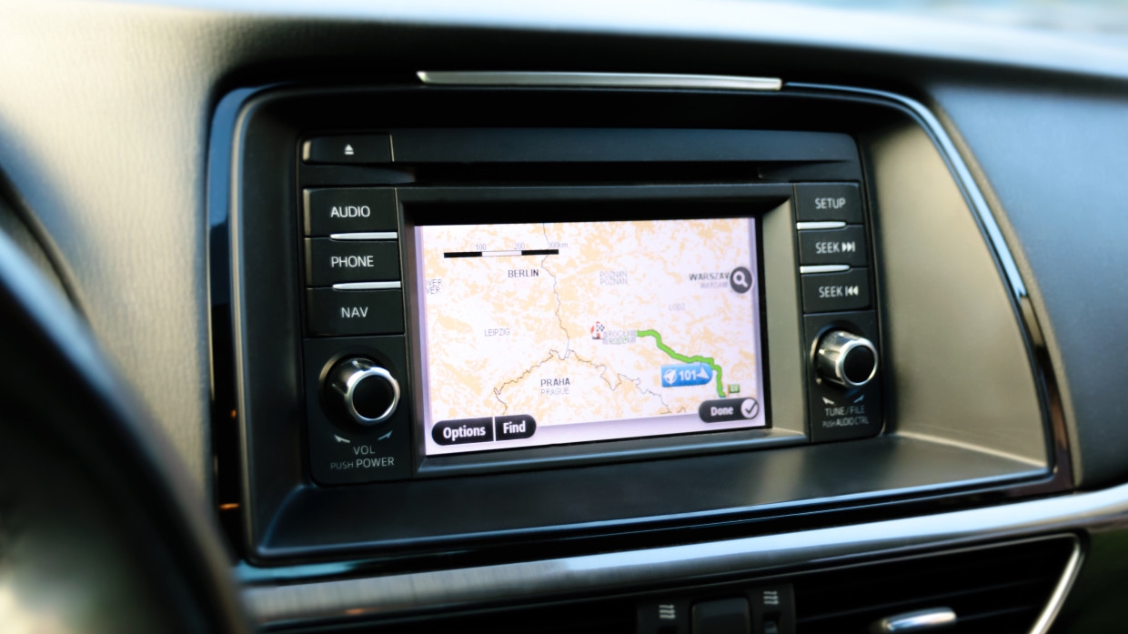 Apple CarPlay и Android Auto обзавелись двумя новыми сервисами «Яндекса»