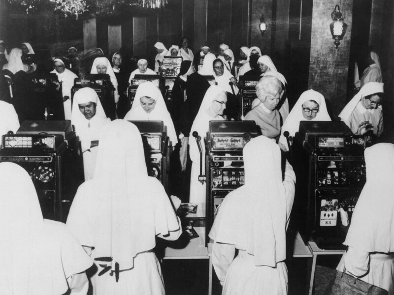 Монахини в ночном клубе. Сидней. Австралия. 1971г. интересно, история, фото