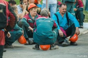 НАМ, СТАРШЕМУ ПОКОЛЕНИЮ БЕЛАРУСИ