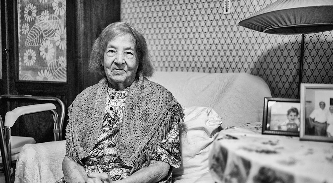 Одно поколение страны: портреты 100 россиян с шагом в год Одно поколение страны: портреты 100 россиян с шагом в год Любит, Мечтает, любит, мечтает, хочет, Хочет, стать, чтобы, хотела, медсестра, посетить, инженер, своей, играть, просто, изучать, путешествовать, хотел, увидеть, Учитель