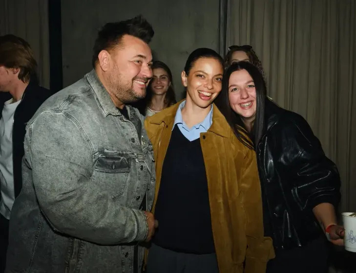 Аглая Тарасова с экс-бойфрендом Антоном Филипенко и его новой девушкой, Ольга Сутулова, Сергей Жуков с женой и дочерью посетили вечеринку в Москве Григорий, Гухман, Филипенко, Аглая, Енакаева, Чехов, Ксения, Игорь, Жуков, Тарасова, Уколова, ИльяшенкоПолина, ЖуковаЛукерья, ВерникНа, Ильевская, Света, ИльевскаяДиана, Москве, московском, прошло