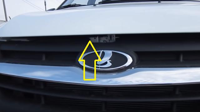 Как открыть капот снаружи Lada Granta 