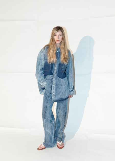 От восточной линии Алены Ахмадуллиной до круиза от Ульяны Сергеенко: лукбуки новых коллекций российских дизайнеров От восточной линии Алены Ахмадуллиной до круиза от Ульяны Сергеенко: лукбуки новых коллекций российских дизайнеров Мода,Новости моды