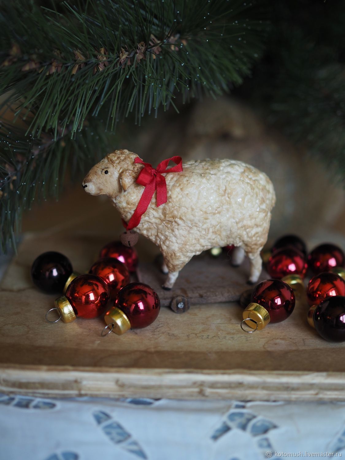 елочная игрушка овечка стекло. елочная игрушка из ваты овечка. хенд мейд игрушка овечка. барашек из ватная елочная игрушка на елку. елочная игрушка барашек.