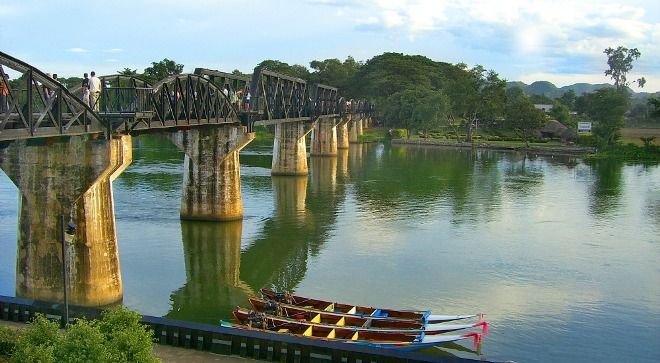мост через реку квай в таиланде