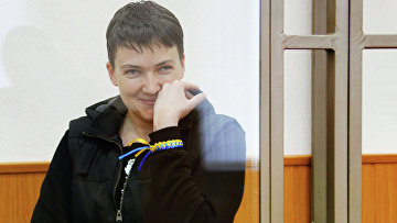 Гражданка Украины Надежда Савченко, обвиняемая в гибели российских журналистов в Донбассе, на заседании Донецкого городского суда Ростовской област