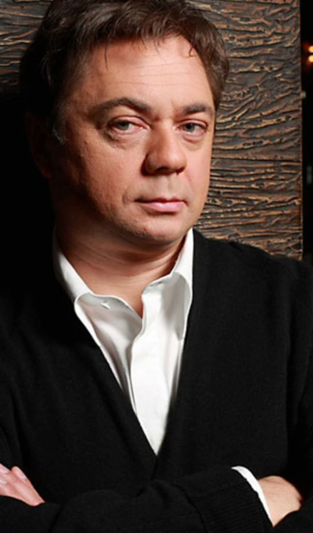 Андрей Леонов: его отношения со знаменитым отцом, брак с чилийкой и счастливая семья 