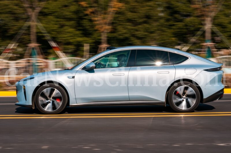 Тест-драйв | Маленький, но мощный: Nio ET5 ошеломляет первоклассной производительностью