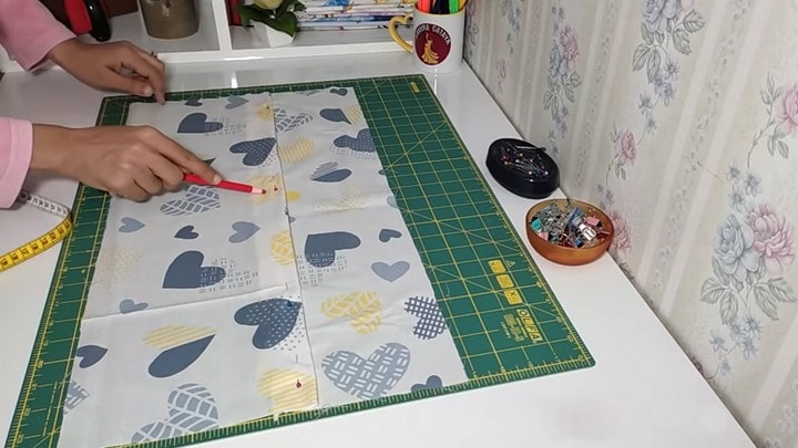 Как самим можно сшить ортопедическую подушку Как самим можно сшить ортопедическую подушку интерьер,переделки,рукоделие,своими руками,сделай сам