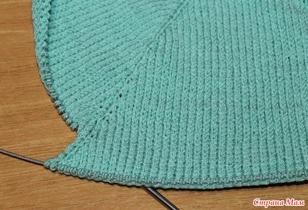 Вязаный женский пуловер Вязаный женский пуловер вязание спицами,Одежда,Хенд мейд