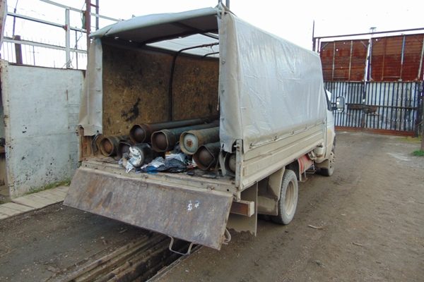 В чём пытаются пронести «запрещёнку» в тюрьмы РФ? обнаружили, колонии, досмотре, сотрудники, сотовых, только, наркотики, консервы, исправительной, телефонов, посылки, сотовый, телефон, Ныроб, запрещённых, предметов, можно, засунуть, заключённому, такой