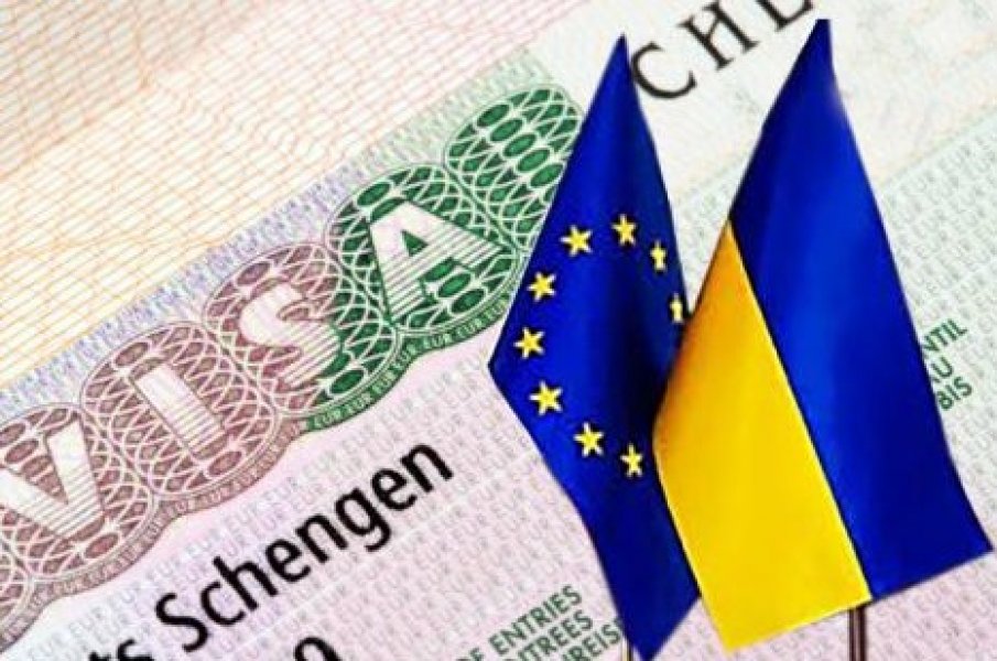Во Франции и Германии высказались против безвизового режима ЕС с Украиной