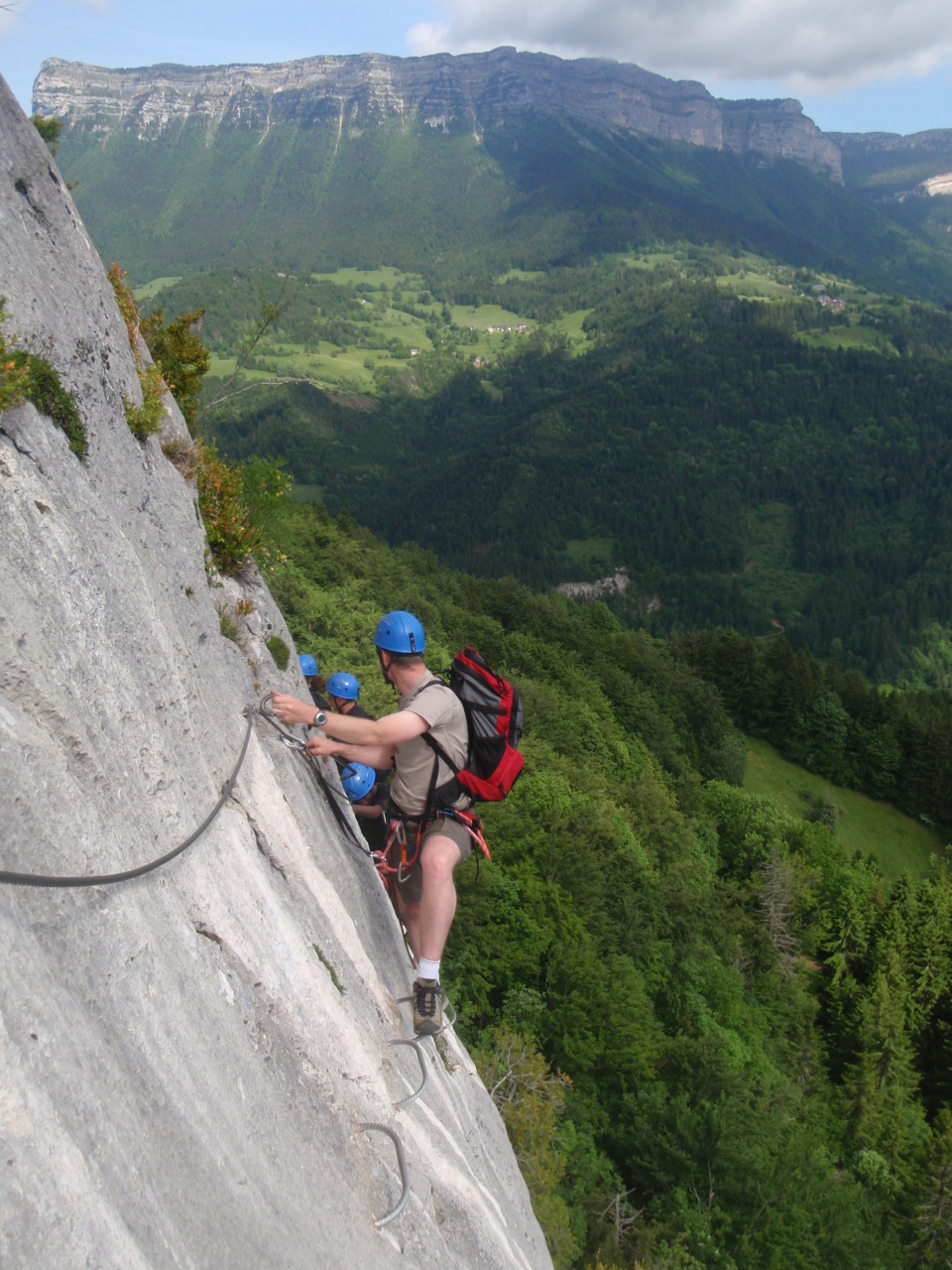Via Ferrata - железная тропа - не дай бог кому-то на нее попасть! Via Ferrata - железная тропа - не дай бог кому-то на нее попасть!