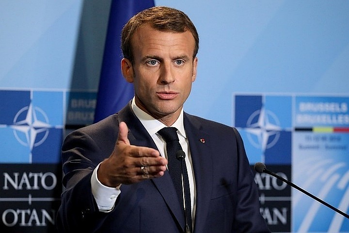 Макрон объявил о введении карантина во всей Франции с 30 октября