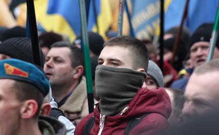 Гитлерюгенд — украинская версия: Убивать русских учили едва не с пеленок