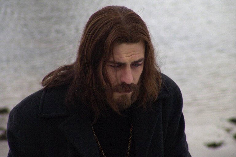 Потерял всех: личная драма Дмитрия Дюжева Потерял всех: личная драма Дмитрия Дюжева Звезды