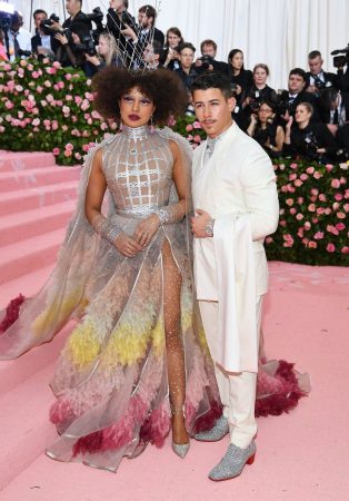 15 самых нелепых нарядов на Мет Гала 2019 met gala 2019,знаменитости,интересное,мода