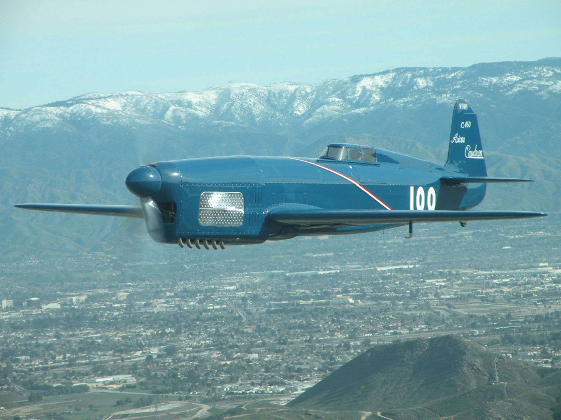 реплика гоночного и рекордного самолета Caudron C-460;