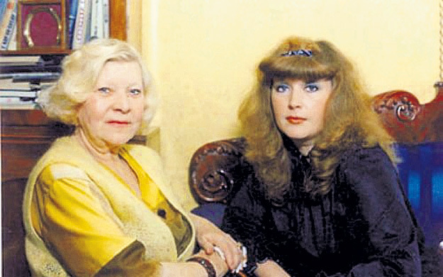 Алла ПУГАЧЁВА была частой гостьей в доме народной артистки СССР. Фото с сайта Liveinternet.ru