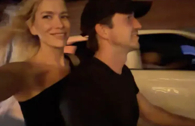 Елена Перминова с другом Артёмом Воробьёвым