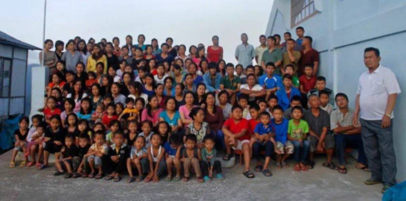 многоженство