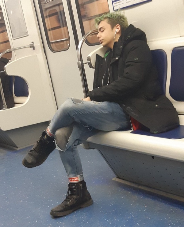Странные модники в нашем метро Странные модники в нашем метро смешные картинки