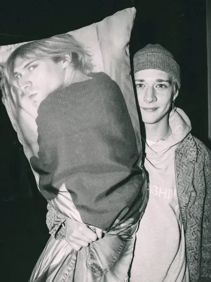 Аглая Тарасова с экс-бойфрендом Антоном Филипенко и его новой девушкой, Ольга Сутулова, Сергей Жуков с женой и дочерью посетили вечеринку в Москве Григорий, Гухман, Филипенко, Аглая, Енакаева, Чехов, Ксения, Игорь, Жуков, Тарасова, Уколова, ИльяшенкоПолина, ЖуковаЛукерья, ВерникНа, Ильевская, Света, ИльевскаяДиана, Москве, московском, прошло