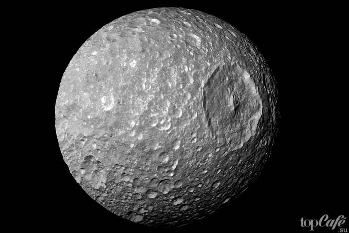 Самые необычные луны: Мимас