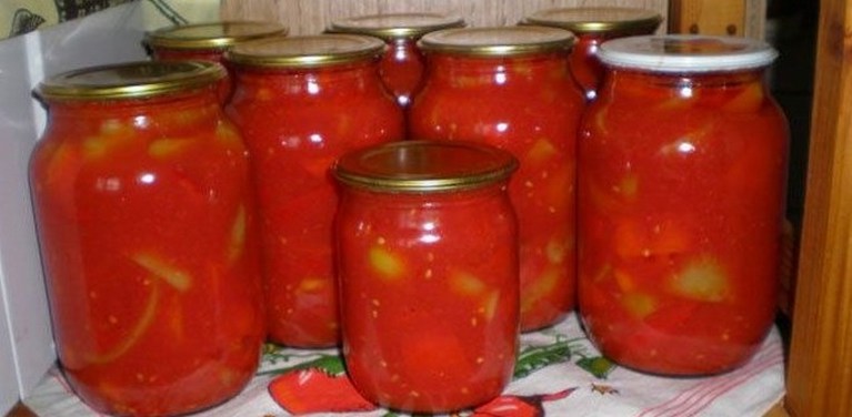 Лечо из кабачков – очень вкусная закуска, которая зимой буквально улетает