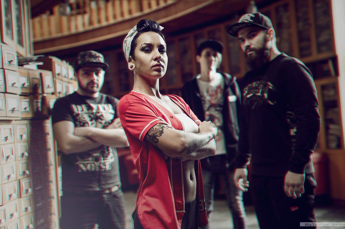 Jinjer группа, группе, Jinjer, Шмайлюк, коллективу, Mirror, вокал, «Hypocrites, «Objects, Татьяна, украинская, Closer, Cloud, альбомом, EverythingСостав , Factory2016,  Татьяна,  Роман, Ибрамхалилов, альбомы2014