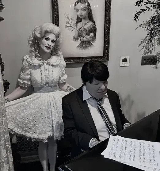 Келли Осборн и Сид Уилсон