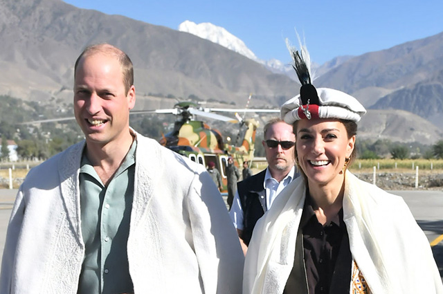 Кейт Миддлтон и принц Уильям прибыли на границу с Афганистаном