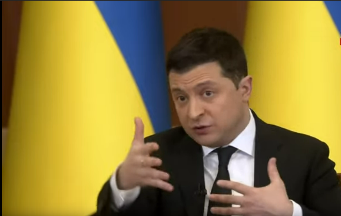 Как пустыми палатками испугать врага и ввести в заблуждение спутники Как пустыми палатками испугать врага и ввести в заблуждение спутники вопрос, просто, войск, только, увеличение, видим, потом, Владимира, России, эскалации, когда, экономики, сигналы, запугивание, например, можете, Зеленский, правительство, президент, Иногда