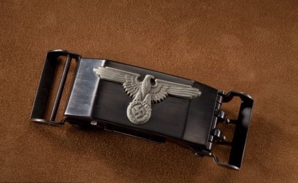 Уникальное огнестрельное оружие Третьего рейха – пряжка-пистолет