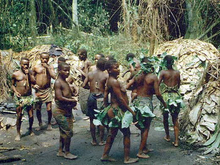 Ритуальные действа в племени мбути