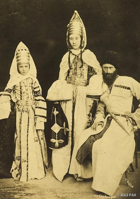 Реальные дворяне: архивные фото настоящих представителей сословия Реальные дворяне: архивные фото настоящих представителей сословия Интересное