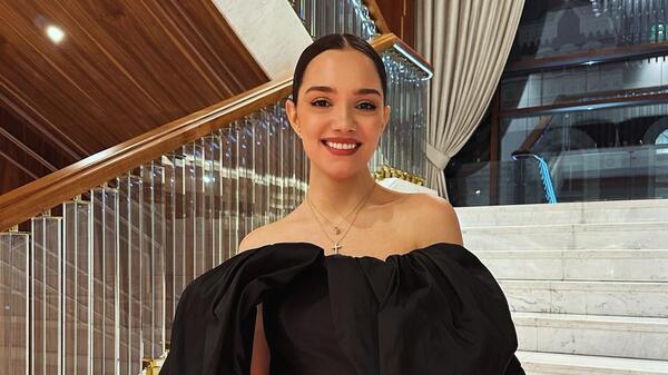 Съехались и завели малыша: Медведева объявила о свадьбе с Гайнутдиновым - похожая новость на Toplenta