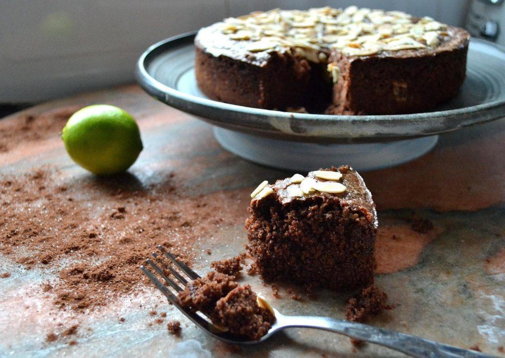 Шоколадный кекс в мультиварке